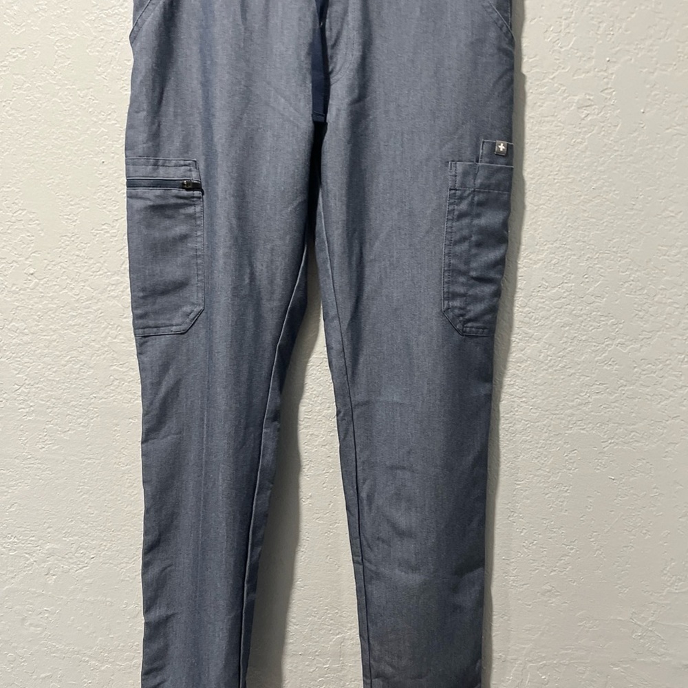 Figs women’s scrubs pants Sz XS Gray Blue color - Picture 6 of 8